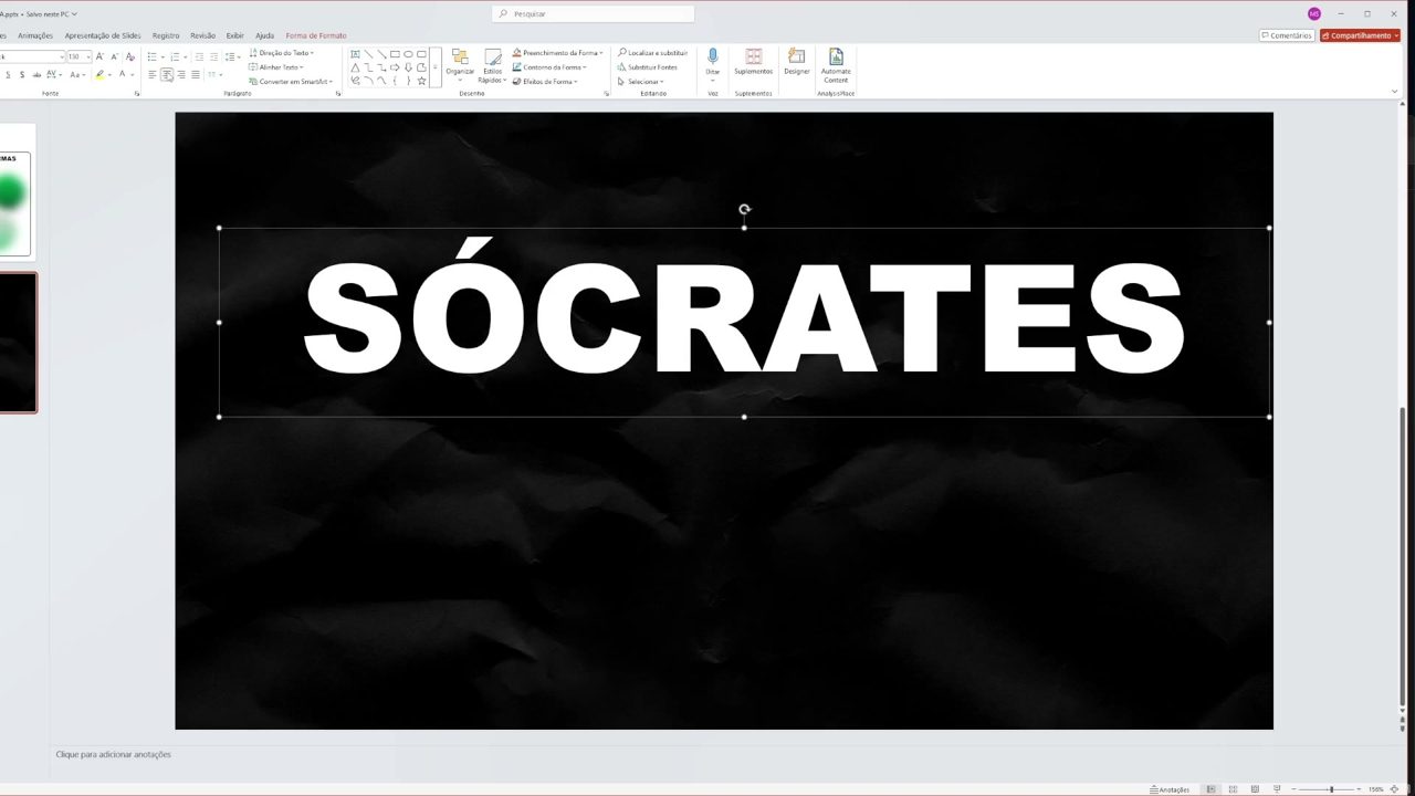 Texto SÓCRATES em branco sobre o fundo preto